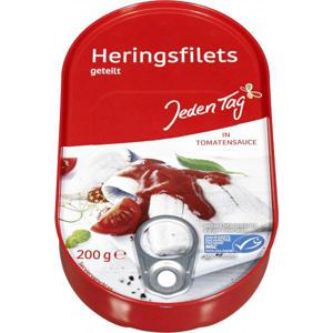 Jeden Tag Heringsfilet geteilt in Tomaten-Sauce