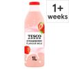 Tesco Strawberry Flavour Milk 1 Litre