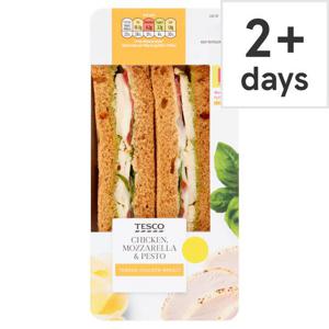 Tesco Roast Chicken Mozzarella & Pesto Sandwich 223G