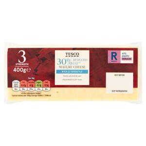 Tesco 30% Reduced Fat Mature Cheese 400G