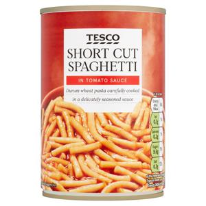 TESCO SHORT CUT SPAGHETTI IN TOMT SAUCE 410G