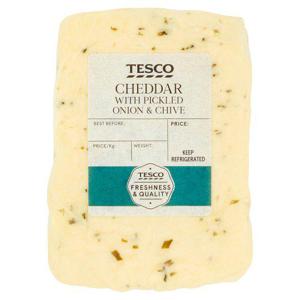 Tesco Cheddar Pickled Onion & Chives 180G