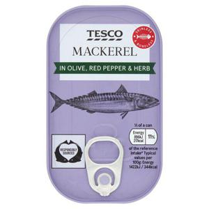 Tesco Mackerel In Olive, Red Pepper & Herb 125G