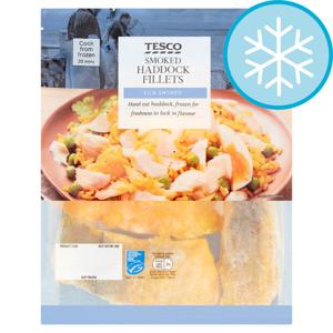 TESCO 4 SMOKED HADDOCK FILLETS 360G