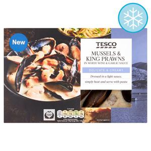 Tesco King Prawns & Mussels In Wine Garlic Sauce 450G