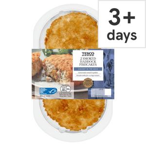 Tesco 2 Smoked Haddock Fishcakes 270G