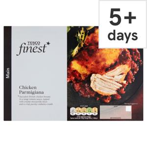 Tesco Finest Chicken Parmigiana 450G