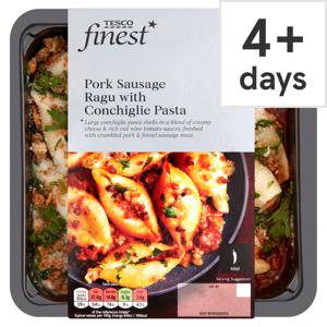 Tesco Finest Pork Sausage Ragu With Pasta 400G