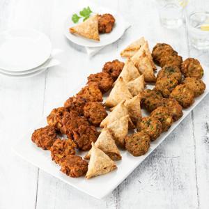 Tesco Easy Entertaining 48 Indian Selection 1280G