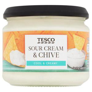 Tesco Sour Cream & Chive Dip 300G