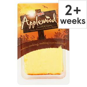 Ilchester Applewood Smoked Cheddar 185G