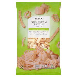 Tesco Sour Cream & Onion Combo Mix 150G