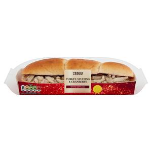 Tesco Turkey, Stuffing & Cranberry Sub