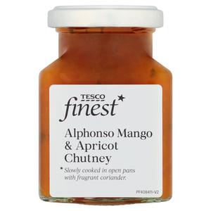 Tesco Finest Mango Apricot & Coriander Chutney 220G