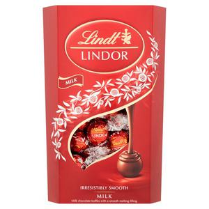 Lindt Lindor Milk Chocolate Truffles 600G