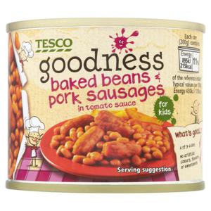 Tesco Goodness Beans With Sausages 200G