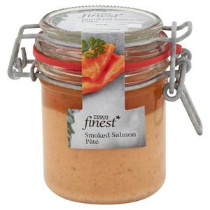 Tesco Finest Smoked Salmon Pate With Chilli Jelly 125G