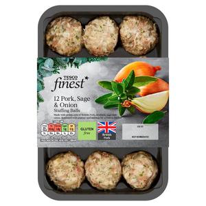 Tesco Finest* 12 Sage And Onion Stuffing Balls 350G