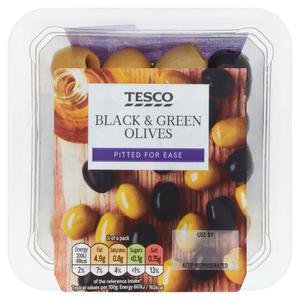 Tesco Black & Green Olives 120G