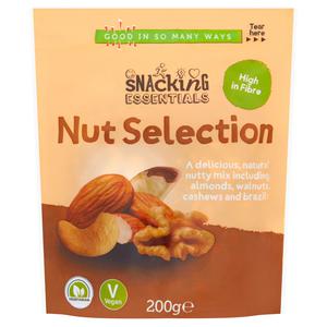 sNAckinG ESSENTIALS Nut Selection 200g