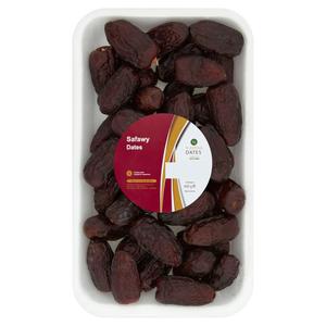 Madina Safawy Dates