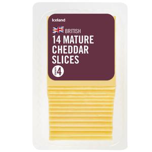 Iceland British 14 Mature Cheddar Slices 350g