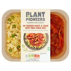 Plant Pioneers Vegan No Chicken Sweet & Sour with Tofu Fried Rice 400g