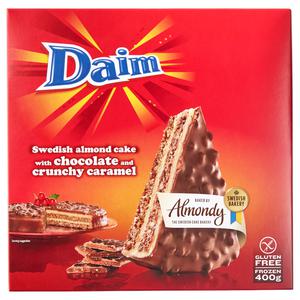 Almondy Daim almond cake chocolate and crunch