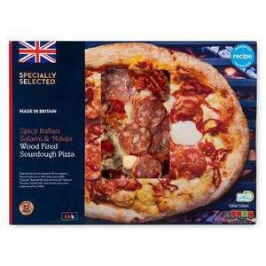 Specially Selected Hand Stretched Spicy Italian Schiacciata Salami Pizza 493g