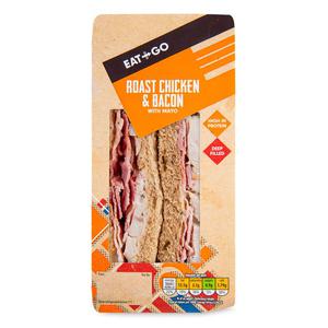 Eat & Go Roast Chicken & Bacon Sandwich 194g