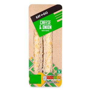 Eat & Go Cheese & Onion Sandwich 174g