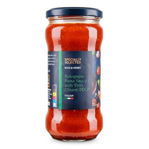 Specially Selected Bolognese Pasta Sauce With Vino 340g