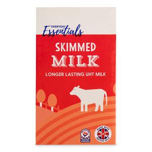 Everyday Essentials Skimmed Milk Longer Lasting UHT Milk 1l