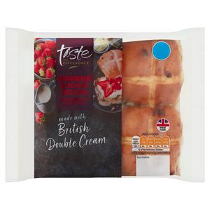 Sainsbury's Strawberries & Cream Hot Cross Buns, Taste the Difference 280g