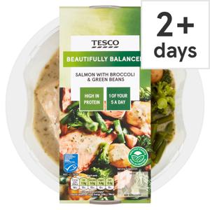 Tesco Salmon With Broccoli & Green Been 385G