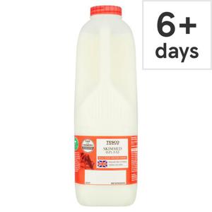 Tesco Skimmed Milk 1.136L/2 Pints