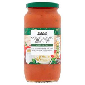 Tesco Pasta Bake Creamy Tomato & Herb 500G