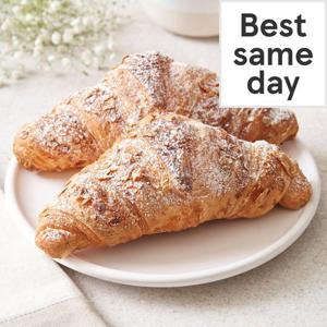 Almond Croissant 2 Pack