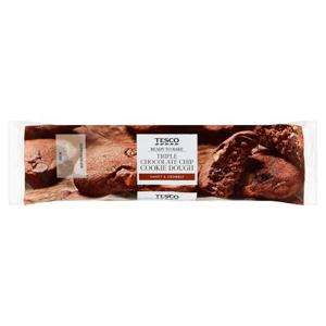 Tesco Ready To Bake Triple Chocolate Chip Cookie Dough 300G