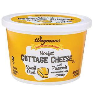 Wegmans Non Fat Small Curd Cottage Cheese with Pineapple