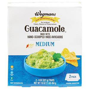 Wegmans FYFGA Guacamole, Medium Tray