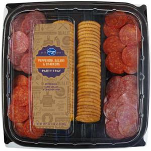 Kroger® Pepperoni Salami & Crackers Party Tray, 22.85 oz