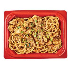 Wegmans Sesame Chicken with Vegetable Lo Mein Asian Bowl