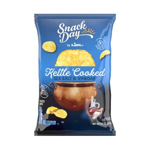 Snack Day kettle cooked potato chips sea salt & vinegar