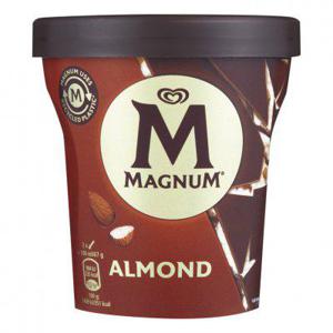 Magnum Pint almond ijs