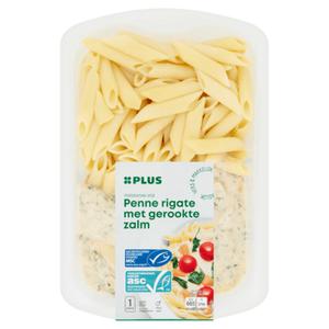 PLUS Penne rigate met gerookte zalm Doos bak 450 gram