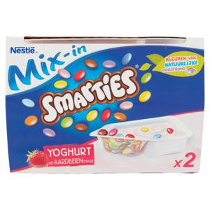 Smarties Mix-In Yoghurt met Aardbeiensmaak 2 x 120g