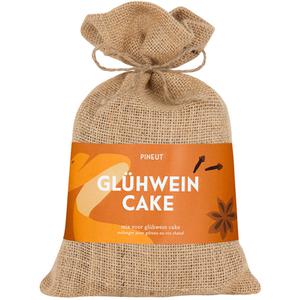 Pineut Gluhwein cake