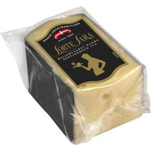Dansk Ostetradition Sorte Sara 25% ca 500g