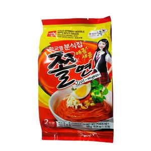 Wang Jjolmyeon (starka kylda nudlar)